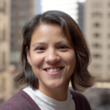 Noemi Simons headshot
