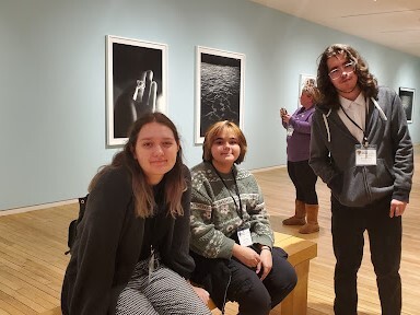 Franklin HS students at museum